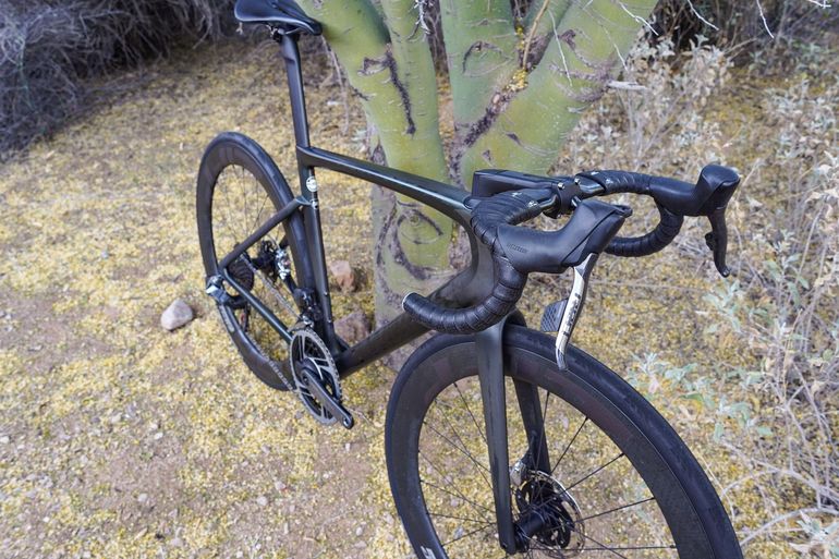 Used Specialized S-Works Tarmac SL7 - SRAM Red eTap AXS 2021 2021 Road & Gravel, Black — image 8 of 16