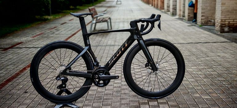 Used Scott RC10 2026 Road & Gravel — image 1 of 11
