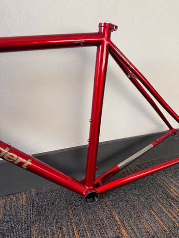 Used Standert Triebwerk CR Apero Frameset 2024 Frameset 2024 Road & Gravel, Red — image 7 of 8