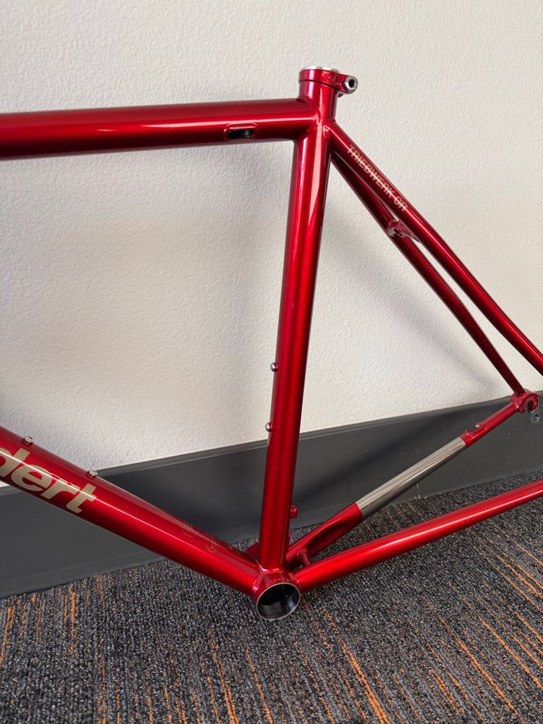 Used Standert Triebwerk CR Apero Frameset 2024 Frameset 2024 Road & Gravel, Red — image 7 of 8