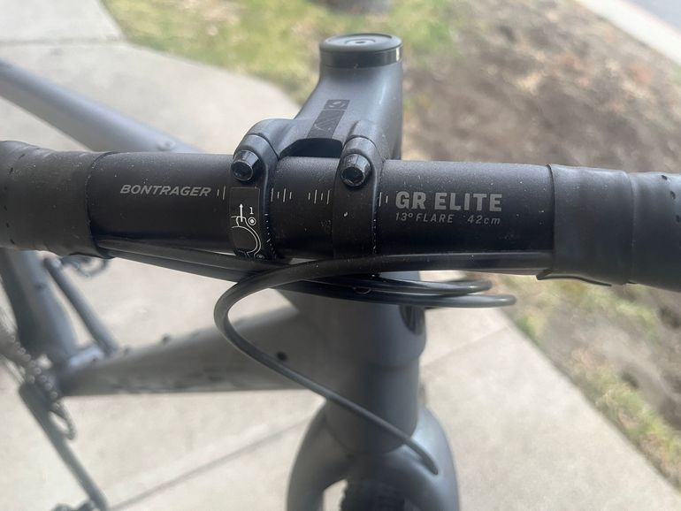 Used Trek Checkpoint SRAM Apex 2025 Road & Gravel, Light Gray — image 11 of 16