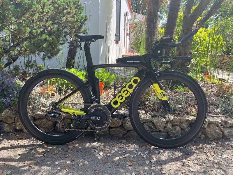 Used Ceepo Custom Shimano Ultegra Di2 2019 Road & Gravel
