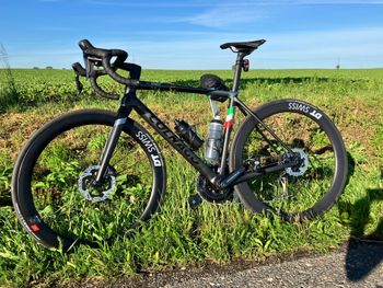 Used Colnago C68 Disc Dura-Ace Di2 Bike 2024 2024 Road & Gravel, Negro — image 2 of 3