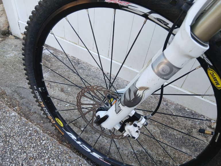 Used Cannondale Cannondale Custom Shimano Deore 2011 Mountainbike, White — image 6 of 7