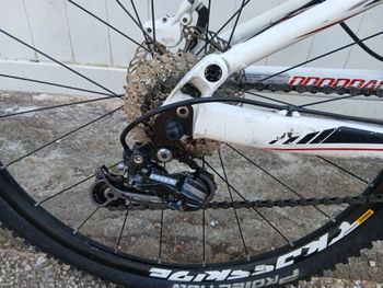 Used Cannondale Cannondale Custom Shimano Deore 2011 Mountainbike, White — image 7 of 7