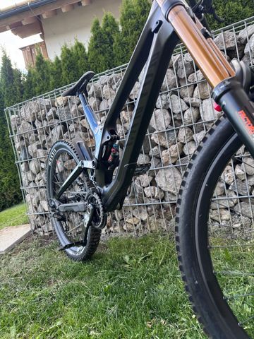 Used Canyon Sender CF 7.0 2019 2019 Mountainbike, Black — image 3 of 6