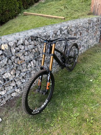 Used Canyon Sender CF 7.0 2019 2019 Mountainbike, Black — image 5 of 6