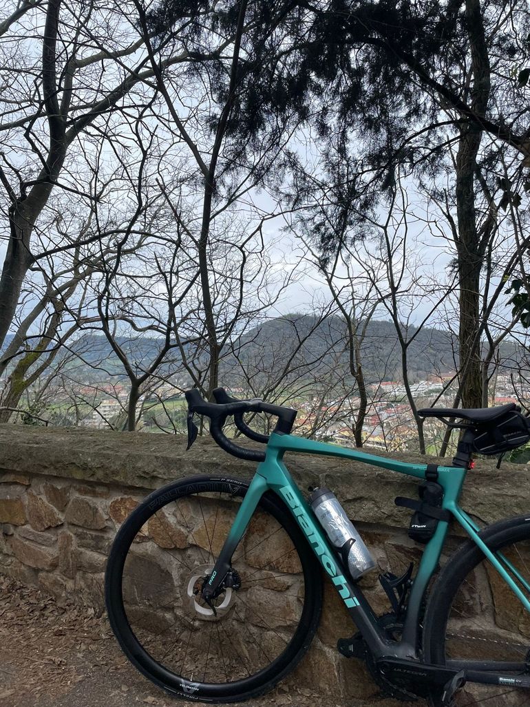 Used Bianchi Specialissima PRO Ultegra Di2 2024 2024 Road & Gravel, Verde — image 2 of 3
