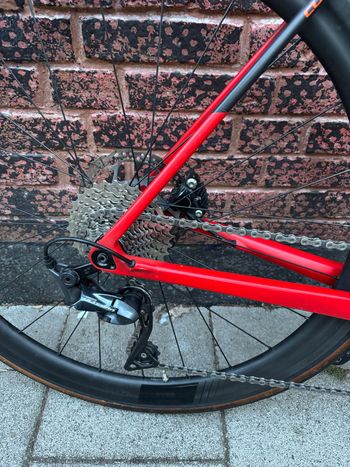 Used CUBE ATTAIN GTC SL 2023 2023 Road & Gravel, Rosso — image 3 of 5