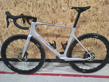 Used CUBE AGREE C:62, SLT 2023 2023 Road & Gravel, Grigio chiaro — image 3 of 12