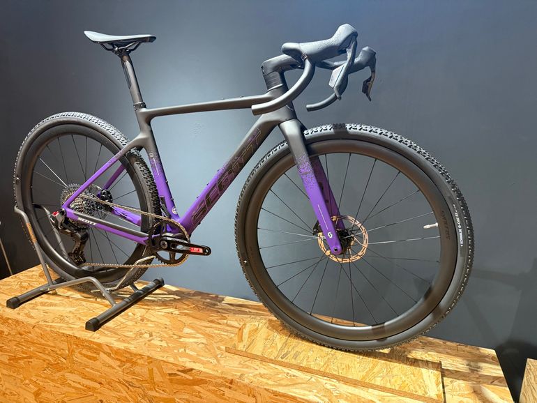 Used Scott Addict Gravel 20 2026 2026 Road & Gravel — image 3 of 6
