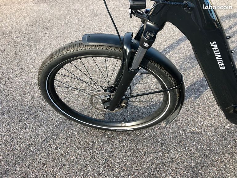 Used Specialized Specialized Como 3.0 IGH 2024 Urban — image 2 of 10