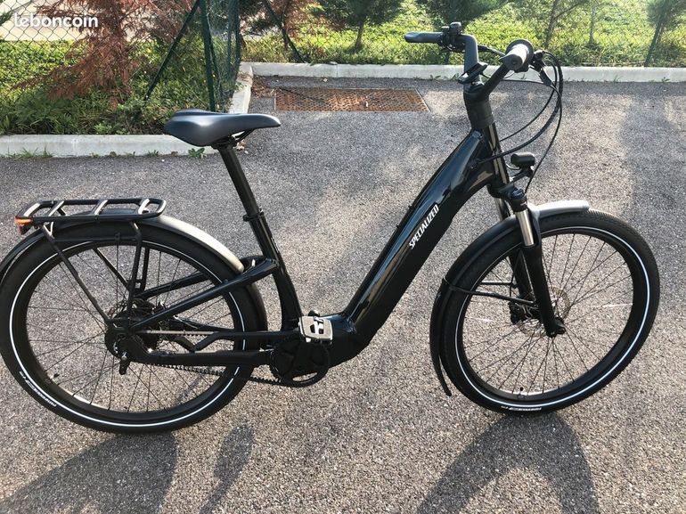 Used Specialized Specialized Como 3.0 IGH 2024 Urban — image 5 of 10