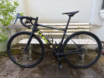 Used CUBE ATTAIN PRO 2021 2021 Road & Gravel, Nero — image 2 of 7