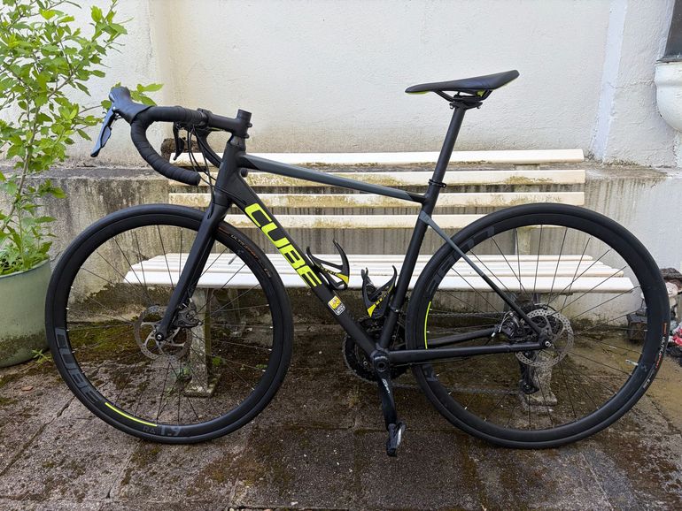 Used CUBE ATTAIN PRO 2021 2021 Road & Gravel, Nero — image 2 of 7