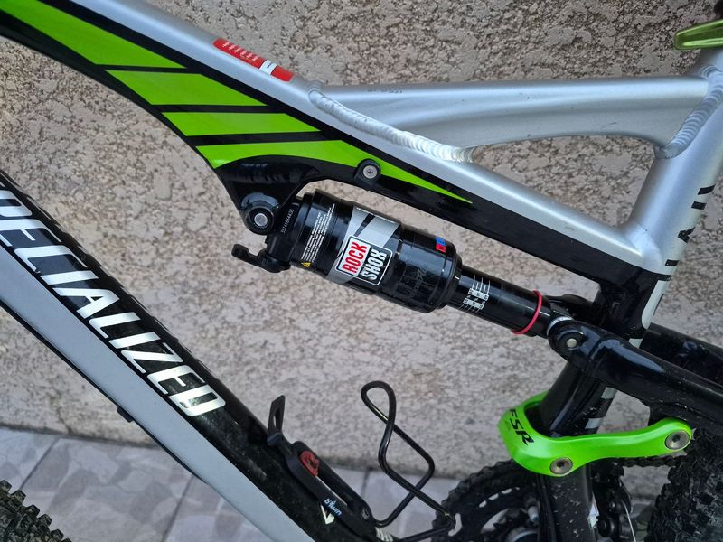 Used Specialized Camber Expert 2011 2011 Mountainbike, Light Gray, 26 — image 4 of 5