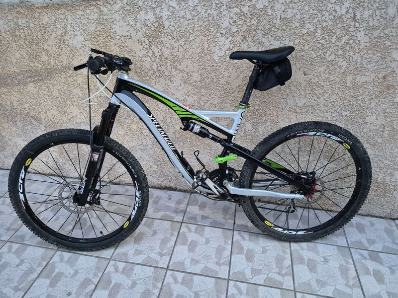 Used Specialized Camber Expert 2011 2011 Mountainbike, Light Gray, 26 — image 5 of 5