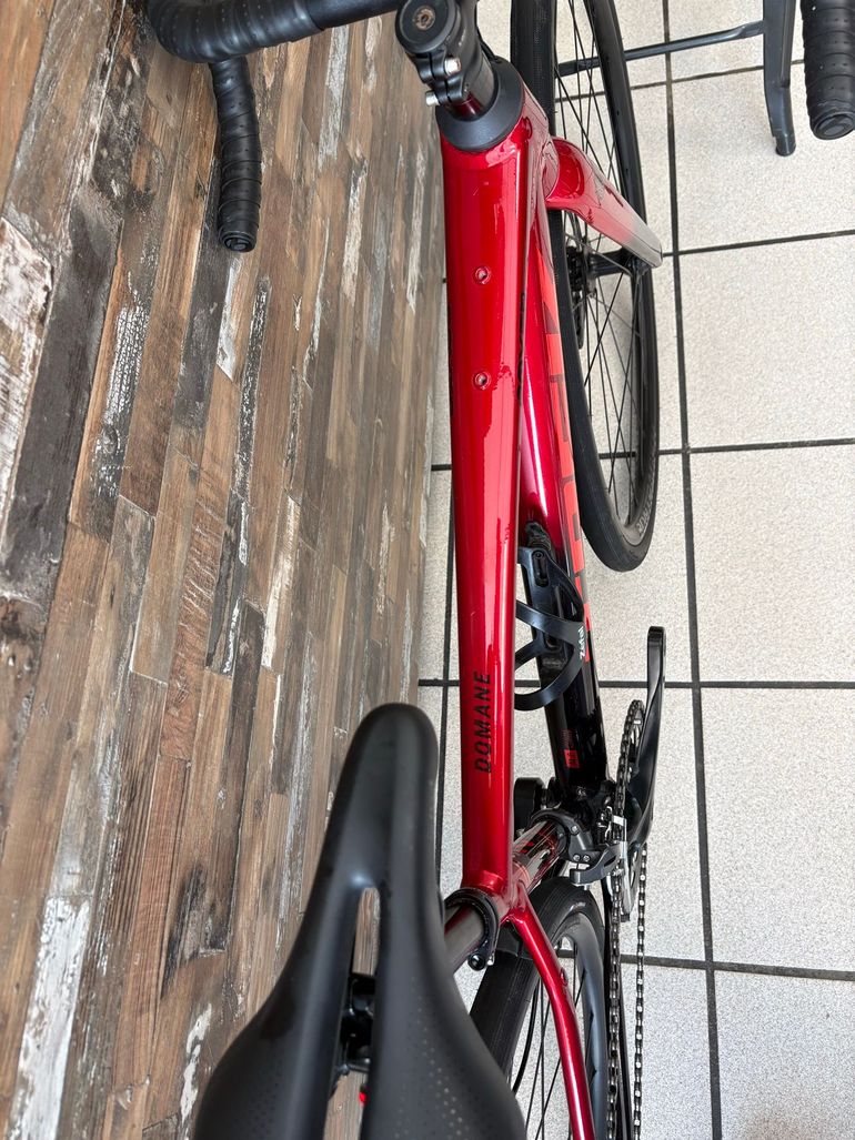 Used Trek Domane AL 2 Gen 4 2026 2026 Road & Gravel — image 4 of 10