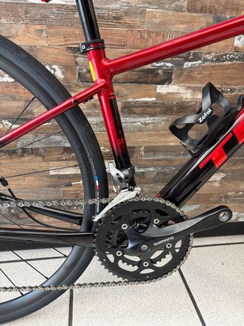 Used Trek Domane AL 2 Gen 4 2026 2026 Road & Gravel — image 2 of 10