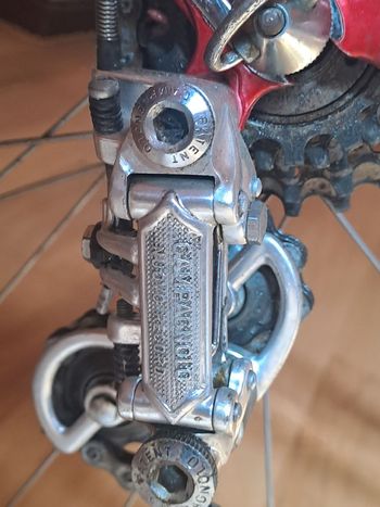 Used Vetta Vetta Custom Campagnolo Veloce 1970 Road & Gravel, Red — image 2 of 7
