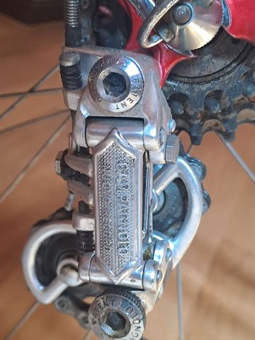 Used Vetta Custom Campagnolo Veloce 1970 Road & Gravel, Red — image 2 of 7
