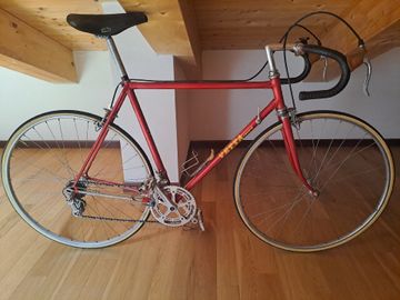 Used Vetta Custom Campagnolo Veloce 1970 Road & Gravel, Red — image 1 of 7