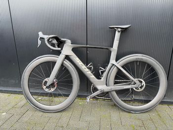 Used Scott Foil RC 10 2024 2024 Road & Gravel — image 2 of 3