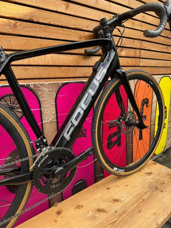 Used Focus PARALANE² 9.5 2022 2022 Road & Gravel, Black — image 5 of 13