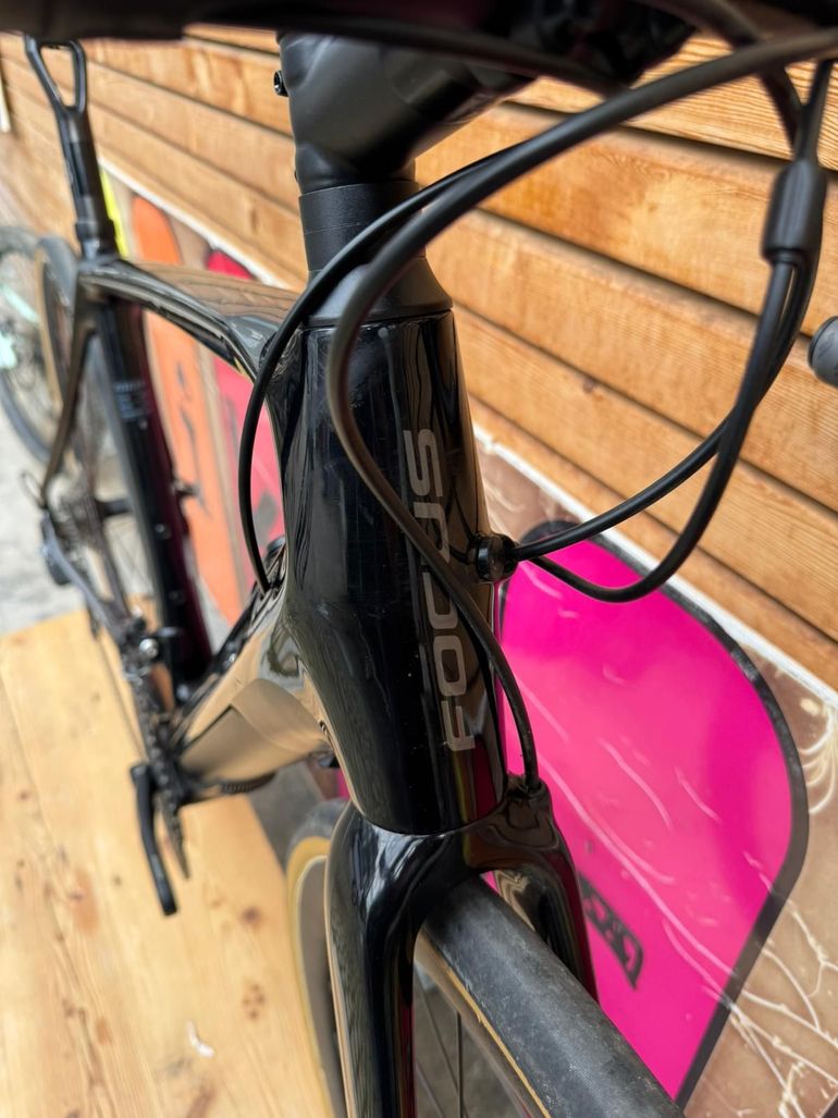 Used Focus PARALANE² 9.5 2022 2022 Road & Gravel, Black — image 9 of 13