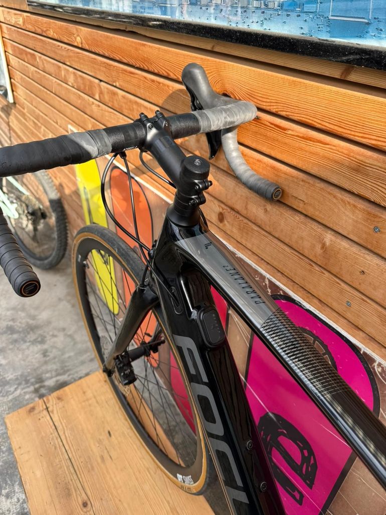 Used Focus PARALANE² 9.5 2022 2022 Road & Gravel, Black — image 2 of 13