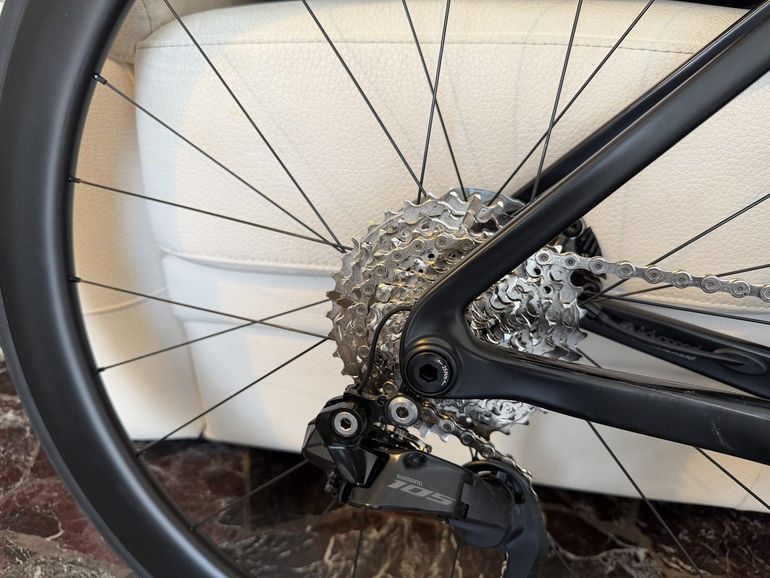 Giant Propel Advanced 1 2027 2027 Road & Gravel d'occasion — image 5 sur 8
