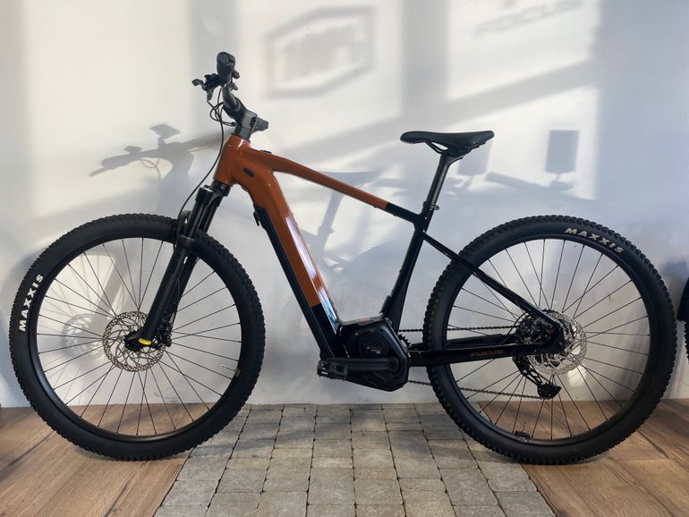 Used Focus JARIFA² 6.8 2024 2024 Mountainbike, Arancione — image 2 of 4