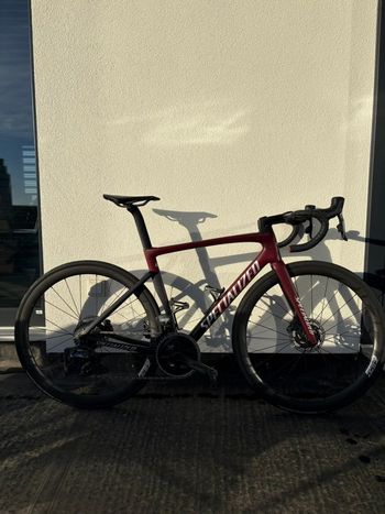 Used Specialized Tarmac SL7 Expert 2022 2022 Road & Gravel, Rot — image 5 of 10