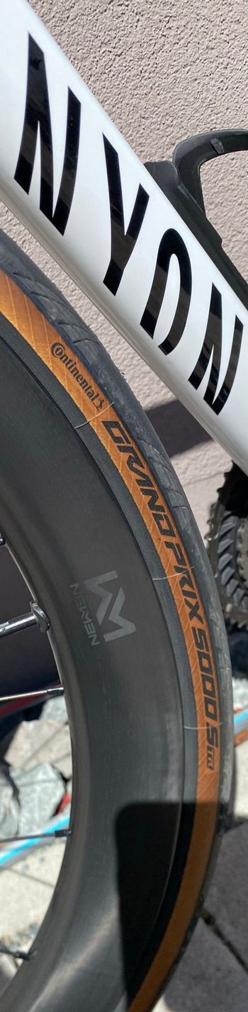 Used Canyon Ultimate CF 7 Di2 A.50 2026 2026 Road & Gravel — image 10 of 19