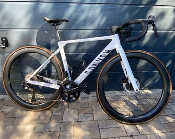 Used Canyon Ultimate CF 7 Di2 A.50 2026 2026 Road & Gravel — image 3 of 19