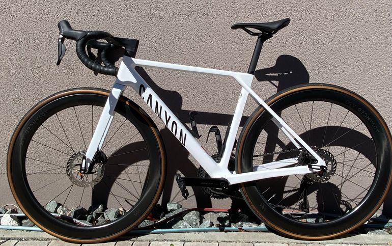 Used Canyon Ultimate CF 7 Di2 A.50 2026 2026 Road & Gravel — image 1 of 19