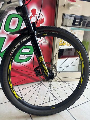 Used Giant XTC Advanced 29 1 2019 2019 Mountainbike, Light Gray — image 3 of 13
