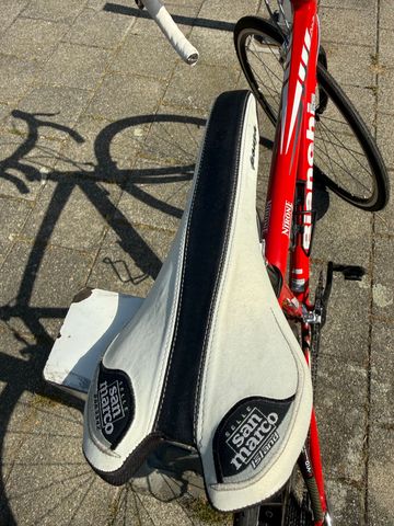 Used Bianchi Nirone Shimano Ultegra 2015 Road & Gravel, Red — image 13 of 21