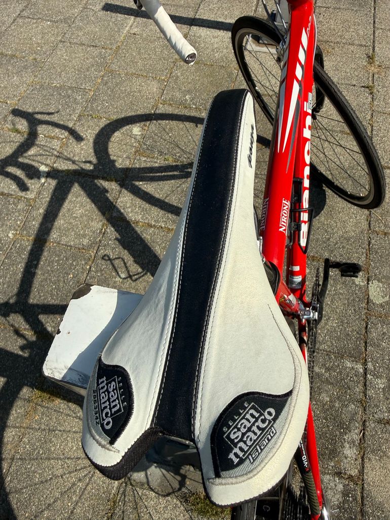 Used Bianchi Nirone Shimano Ultegra 2015 Road & Gravel, Red — image 13 of 21
