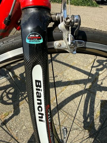 Used Bianchi Nirone Shimano Ultegra 2015 Road & Gravel, Red — image 12 of 21