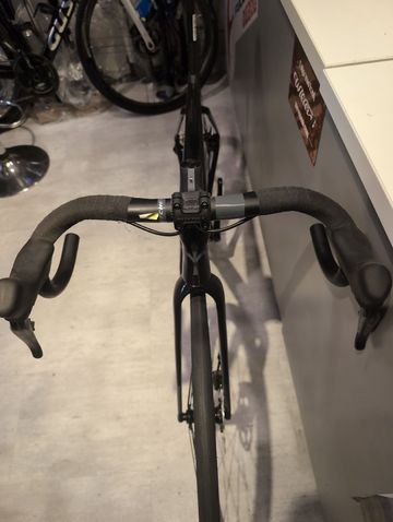 Used Wilier Filante Shimano 105 Di2 2025 Road & Gravel, Black — image 6 of 6