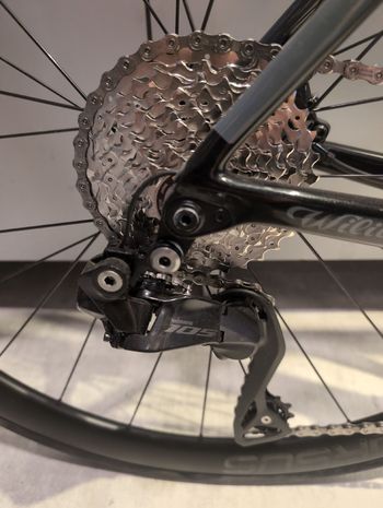 Used Wilier Filante Shimano 105 Di2 2025 Road & Gravel — image 3 of 6