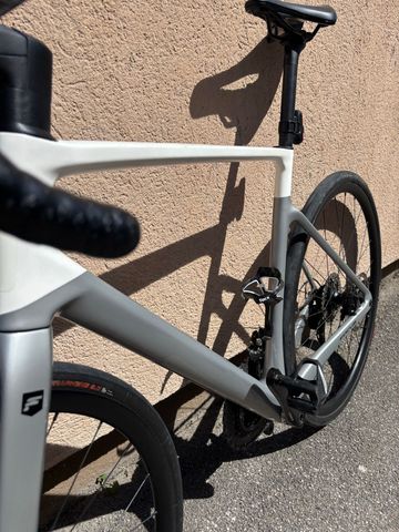 Tweedehands Focus PARALANE 8.7 2024 2024 Road & Gravel — afbeelding 7 van 11