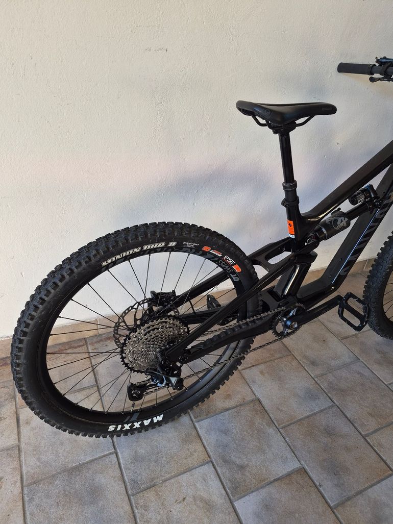 Used Canyon Torque Mullet CF 8 2025 2025 Mountainbike, Black, 29, 27.5 — image 2 of 5