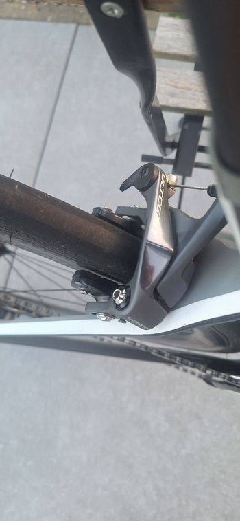 Used BMC Teammachine SLR02 TWO 2018 2018 Road & Gravel — image 7 of 10