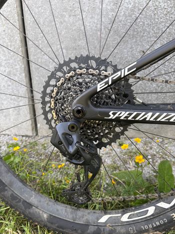 Specialized Epic Expert 2023 2023 Mountainbike d'occasion — image 4 sur 4