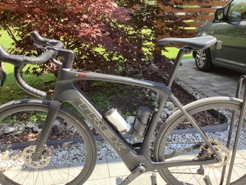 Used Trek Domane+ SLR 6 2024 2024 Road & Gravel, Black — image 2 of 6