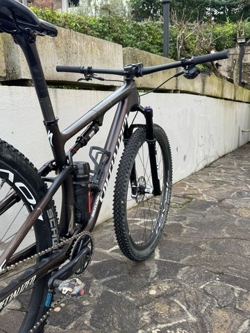 Specialized Epic Pro 2022 2022 Mountainbike d'occasion — image 2 sur 33