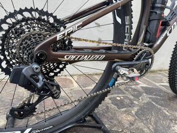 Specialized Epic Pro 2022 2022 Mountainbike d'occasion — image 8 sur 33