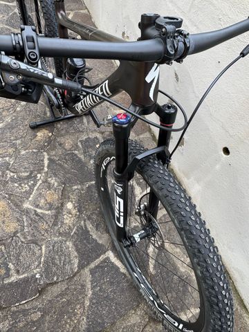 Specialized Epic Pro 2022 2022 Mountainbike d'occasion — image 7 sur 33
